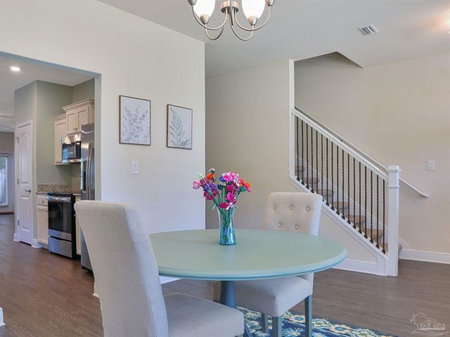 802 W Wright St, Pensacola, FL 32501