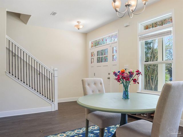 802 W Wright St, Pensacola, FL 32501