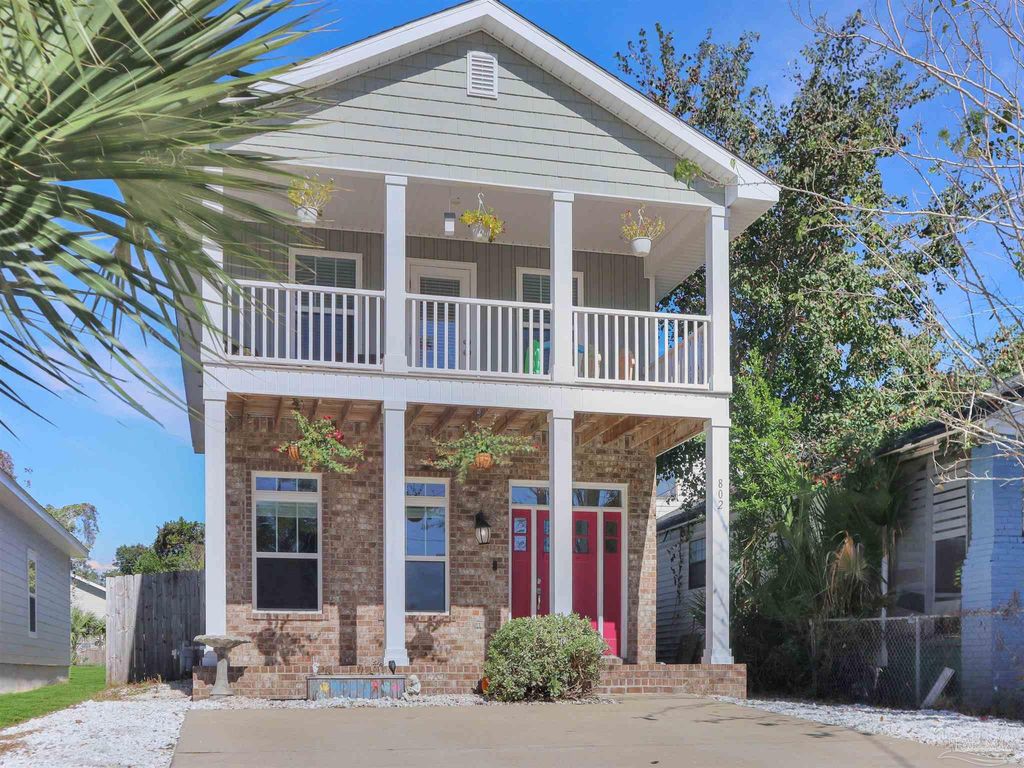802 W Wright St, Pensacola, FL 32501