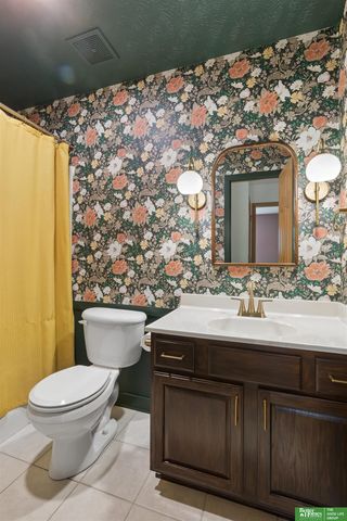 7951 S 157 Avenue, Omaha, NE 68136