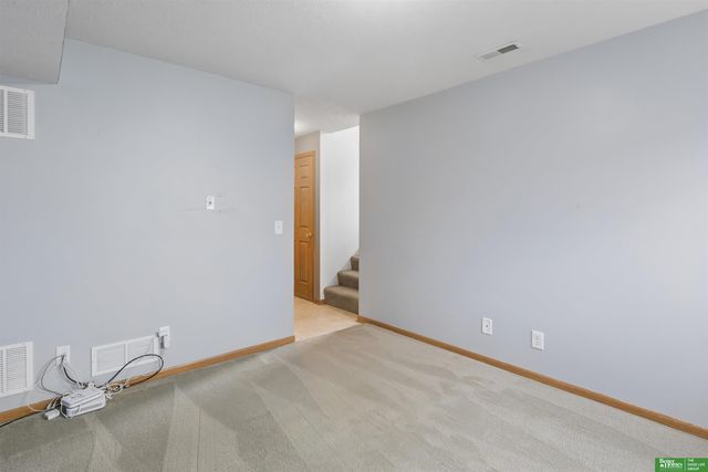 7951 S 157 Avenue, Omaha, NE 68136