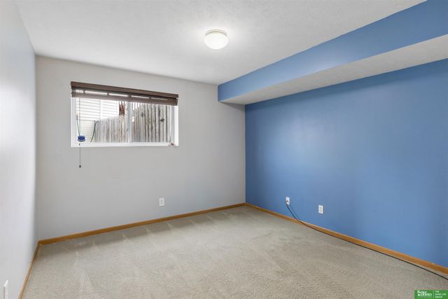 7951 S 157 Avenue, Omaha, NE 68136