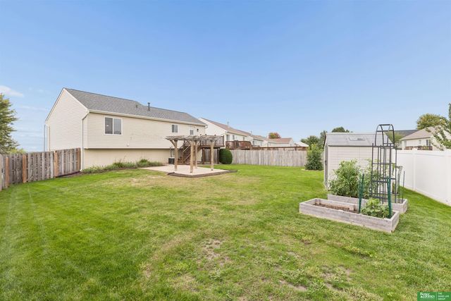 7951 S 157 Avenue, Omaha, NE 68136