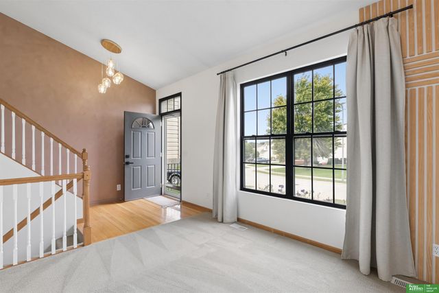 7951 S 157 Avenue, Omaha, NE 68136