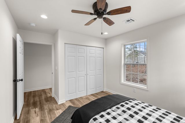 6645 Parish Dr, Nunnelly, TN 37137