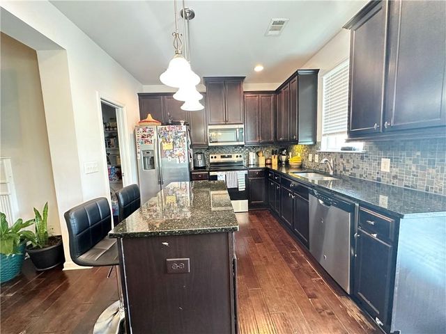 1710 Paxton Drive SW, Lilburn, GA 30047