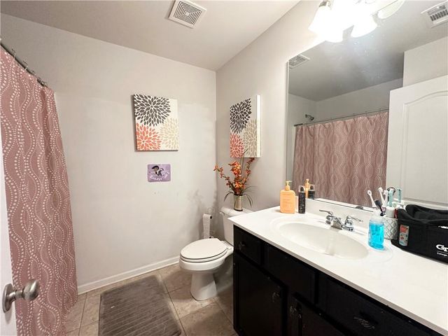 1710 Paxton Drive SW, Lilburn, GA 30047