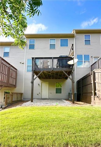 1710 Paxton Drive SW, Lilburn, GA 30047