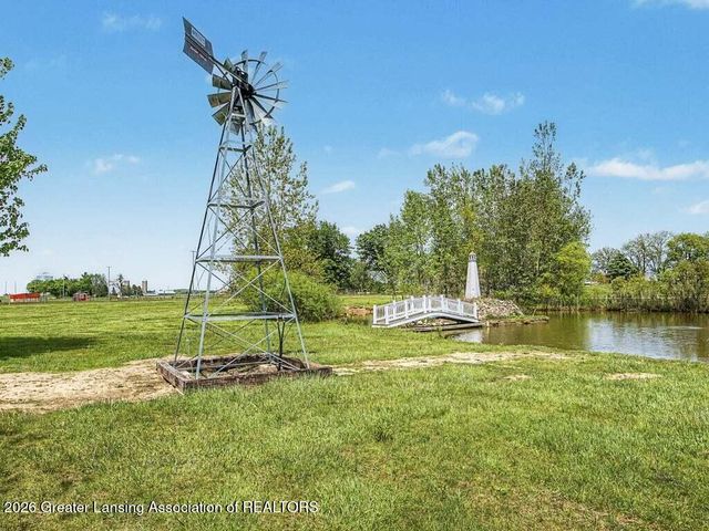 3555 N Cochran Road, Charlotte, MI 48813