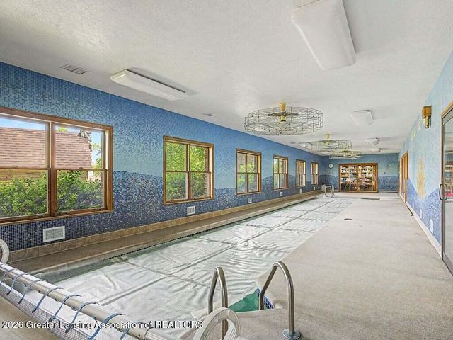 3555 N Cochran Road, Charlotte, MI 48813
