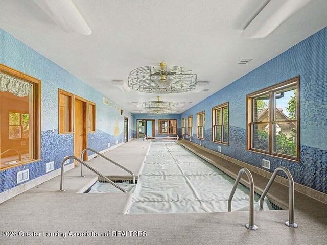 3555 N Cochran Road, Charlotte, MI 48813