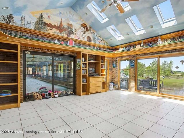3555 N Cochran Road, Charlotte, MI 48813
