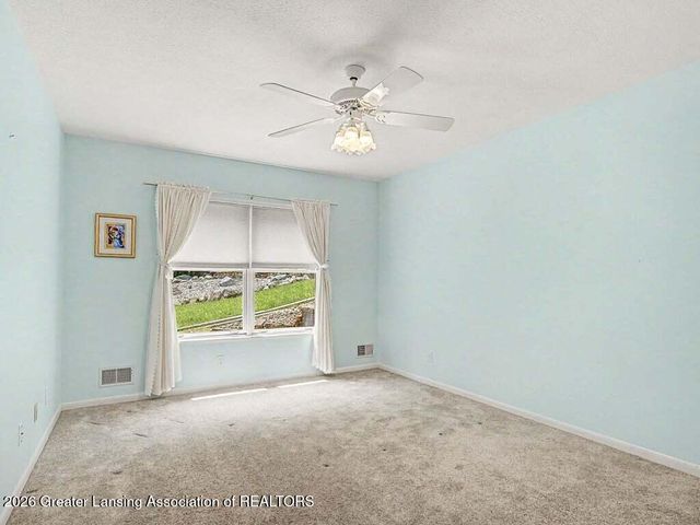3555 N Cochran Road, Charlotte, MI 48813