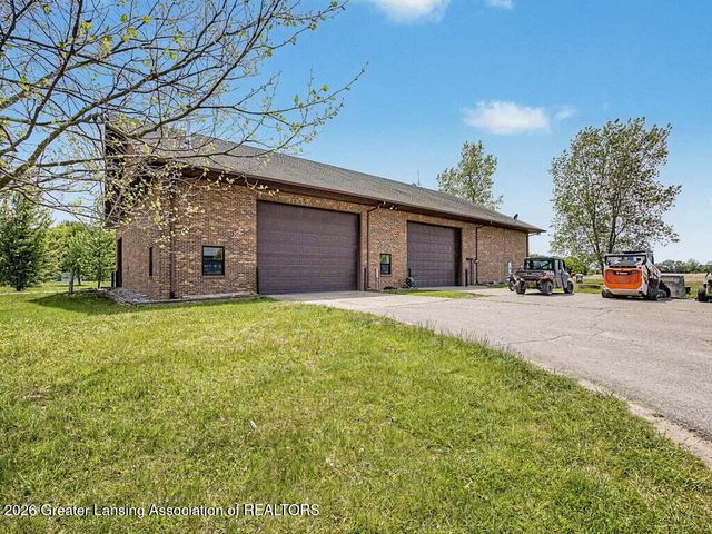 3555 N Cochran Road, Charlotte, MI 48813