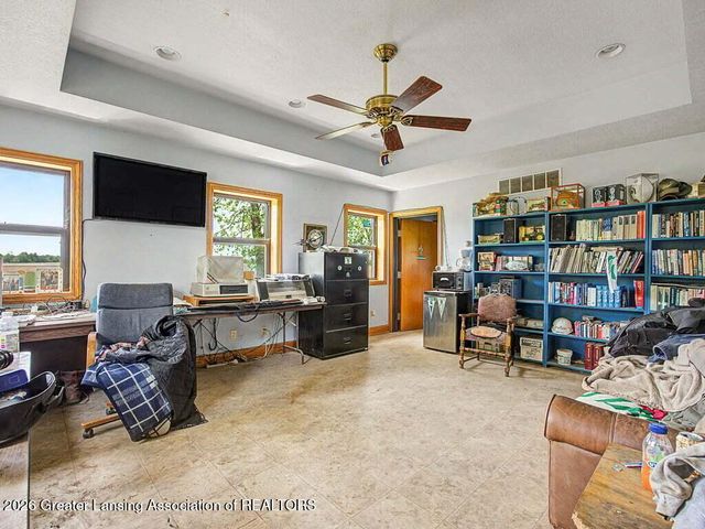 3555 N Cochran Road, Charlotte, MI 48813