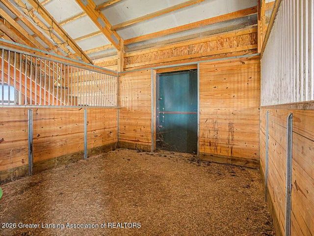 3555 N Cochran Road, Charlotte, MI 48813