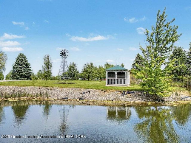 3555 N Cochran Road, Charlotte, MI 48813