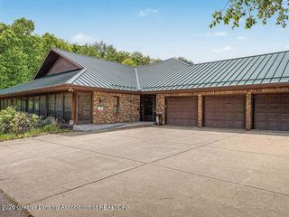 3555 N Cochran Road, Charlotte, MI 48813
