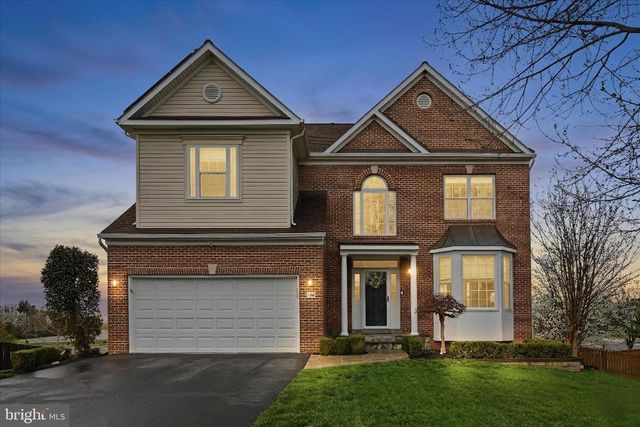 1709 FAIRLEIGH CT NE, Leesburg, VA 20176