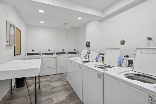 2424 SE 17th Street 208b, Fort Lauderdale, FL 33316