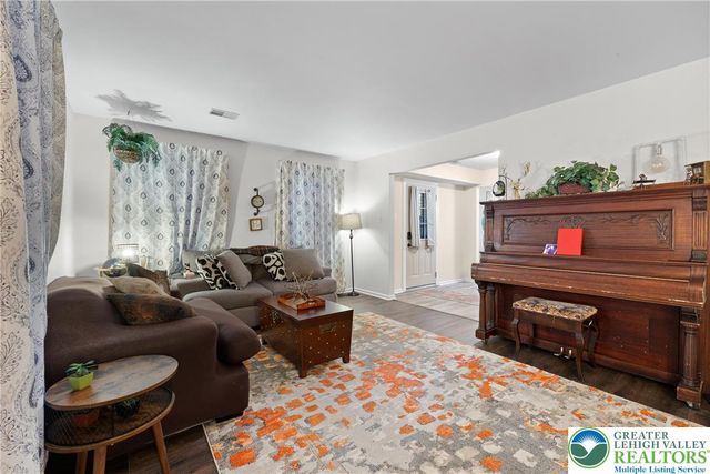 104 Sacramento Drive, Richland Twp, PA 18951