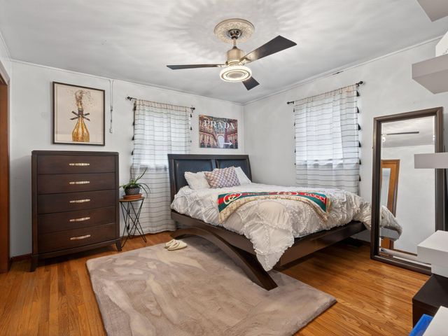 4026 W 61st Avenue, Hobart, IN 46342