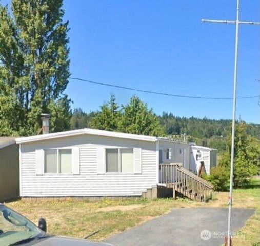 215 Driftwood Shores Road, Camano Island, WA 98282