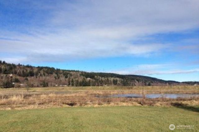 215 Driftwood Shores Road, Camano Island, WA 98282