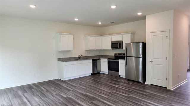 2624 Westell Way, Greensboro, NC 27410
