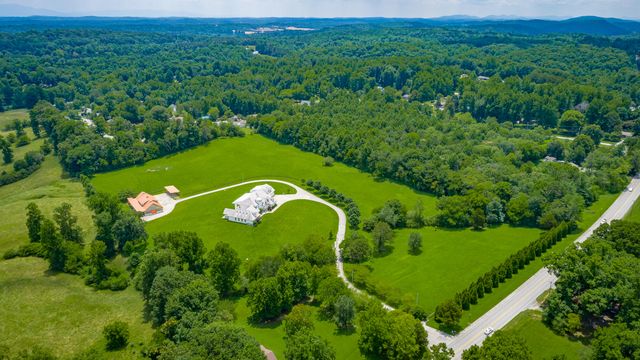 3800 University Drive, Ooltewah, TN 37363
