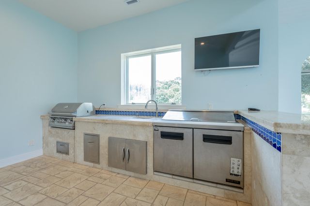 3800 University Drive, Ooltewah, TN 37363