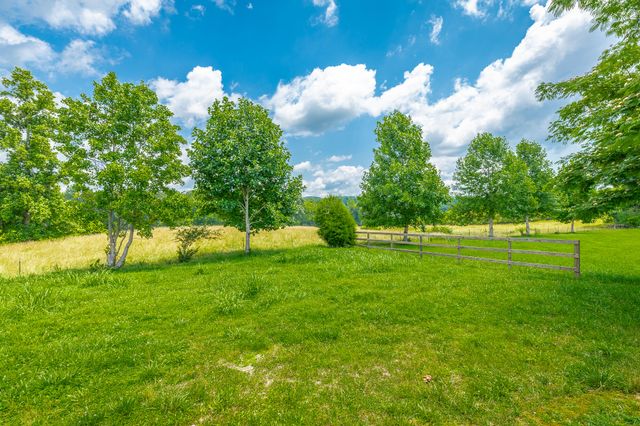 3800 University Drive, Ooltewah, TN 37363