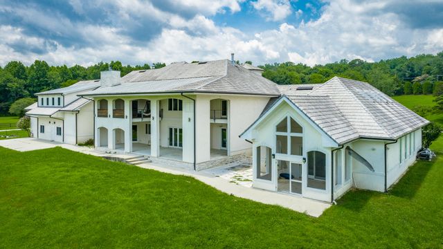 3800 University Drive, Ooltewah, TN 37363