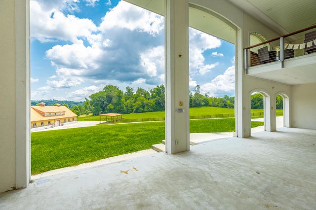 3800 University Drive, Ooltewah, TN 37363