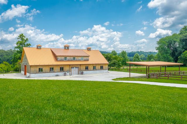 3800 University Drive, Ooltewah, TN 37363