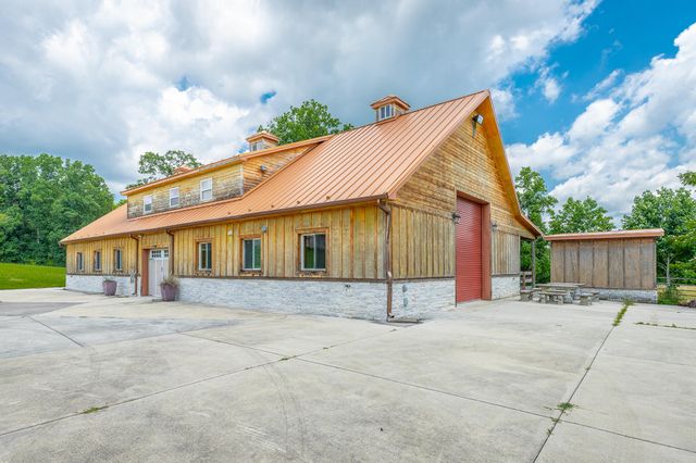 3800 University Drive, Ooltewah, TN 37363