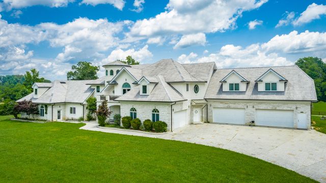 3800 University Drive, Ooltewah, TN 37363