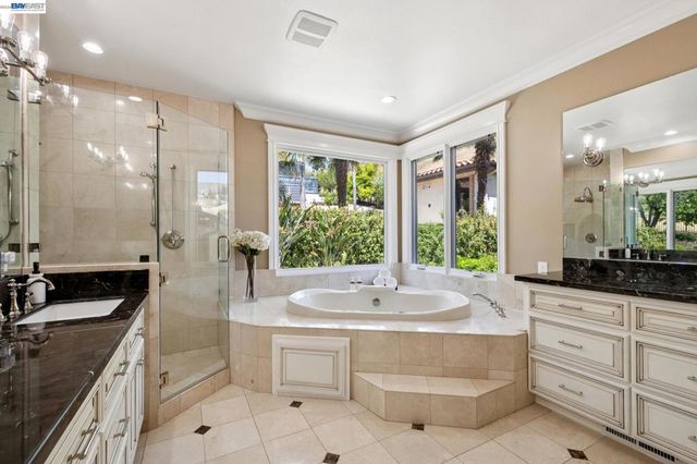 44126 Paseo Padre Pkwy, Fremont, CA 94539