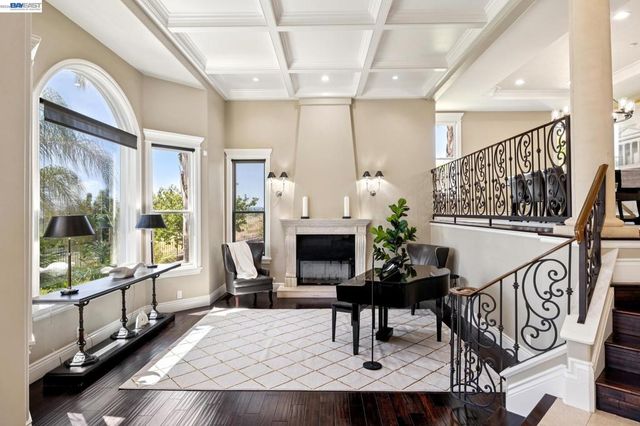 44126 Paseo Padre Pkwy, Fremont, CA 94539