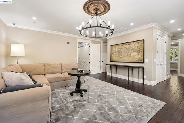 44126 Paseo Padre Pkwy, Fremont, CA 94539