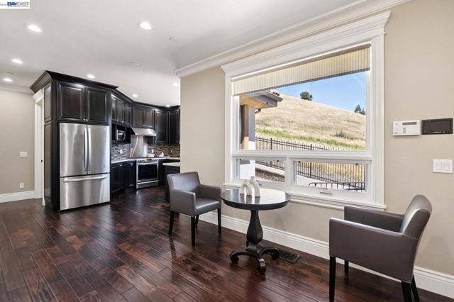 44126 Paseo Padre Pkwy, Fremont, CA 94539