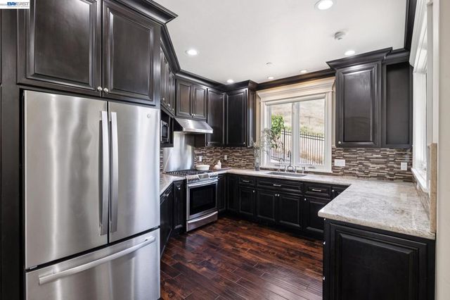 44126 Paseo Padre Pkwy, Fremont, CA 94539