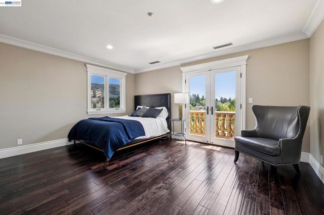 44126 Paseo Padre Pkwy, Fremont, CA 94539