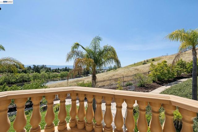 44126 Paseo Padre Pkwy, Fremont, CA 94539