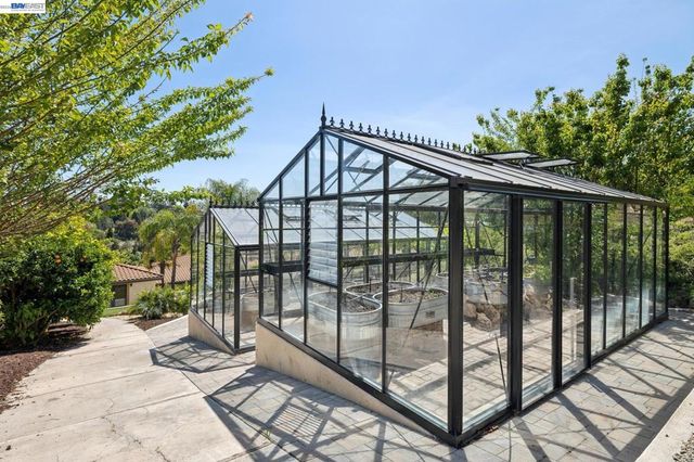 44126 Paseo Padre Pkwy, Fremont, CA 94539