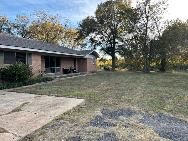 459 FM 968, Marshall, TX 75672