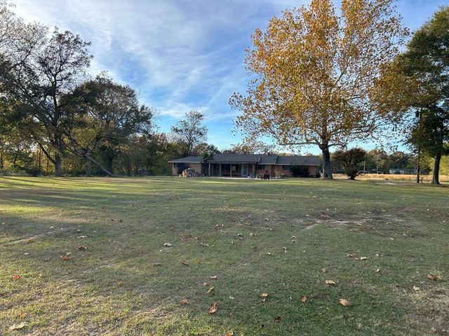 459 FM 968, Marshall, TX 75672