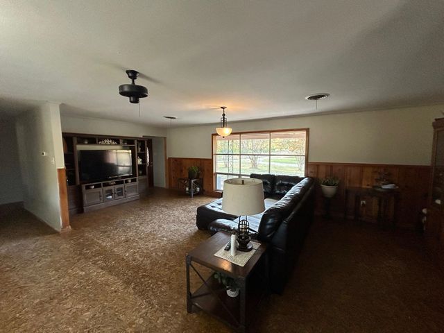 459 FM 968, Marshall, TX 75672