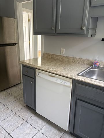 1305 Haysboro Ave, Nashville, TN 37216