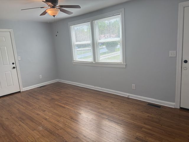 1305 Haysboro Ave, Nashville, TN 37216